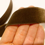 Luxury Velvet Ribbon 25 mm - Eliza Henri