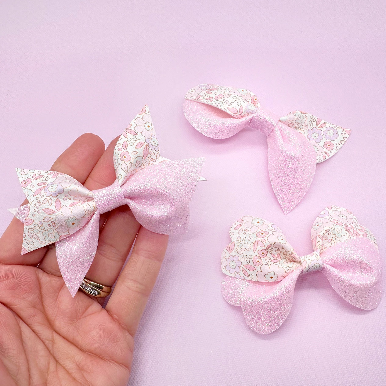 Exclusive Ditsy Dainty Pinch Bow Set 3.5'' SVG/PDF - Eliza Henri
