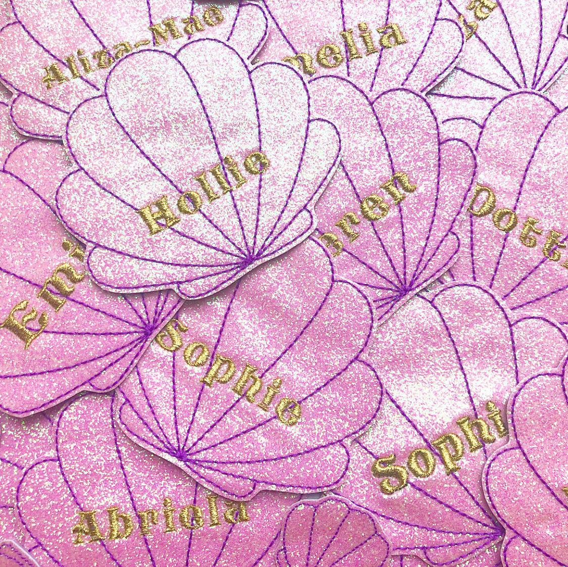 Make your own Bow Holder- DIY Mermaid Shell Bow Holder Felties - Eliza Henri